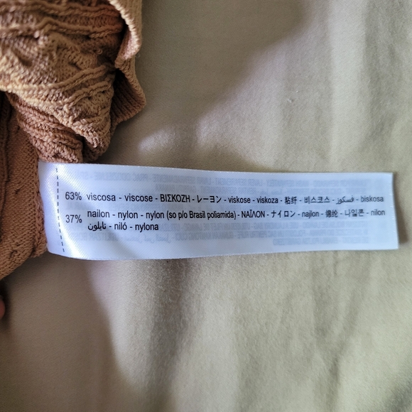 Zara tan cable knit short sleeve mockneck top with faux pearl button - Picture 5 of 6